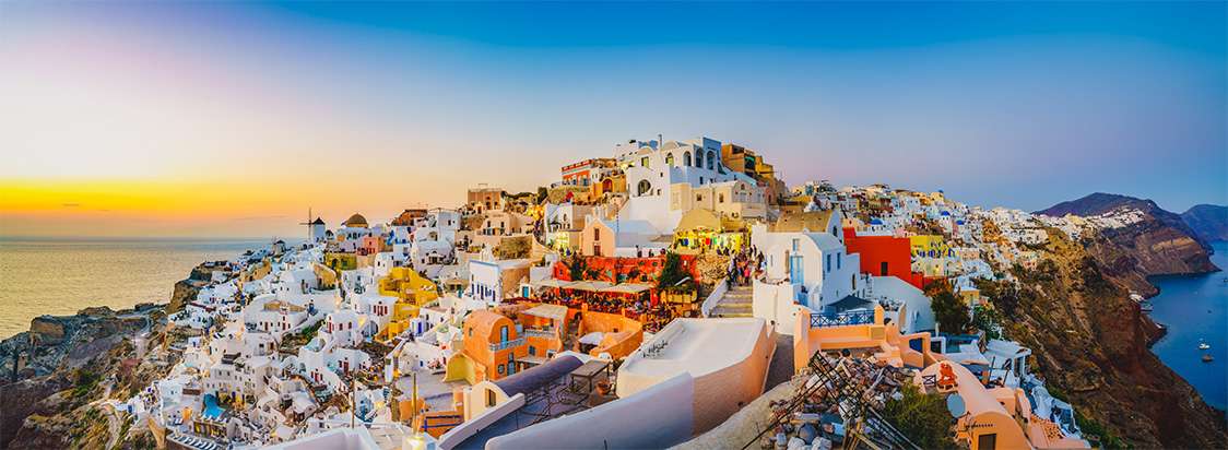 Férias em Santorini - confira as ofertas!