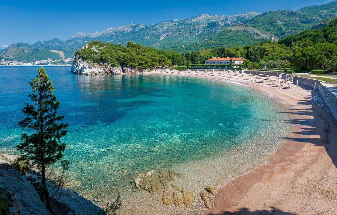 Férias ensolaradas na Riviera Montenegrina - confira!