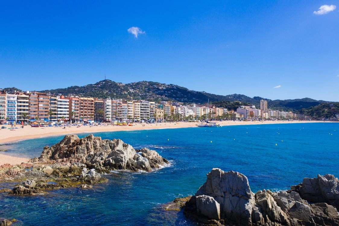 Explore Lloret de Mar - confira as ofertas!