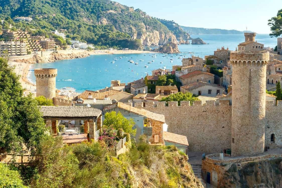 Descubra os encantos de Tossa de Mar!