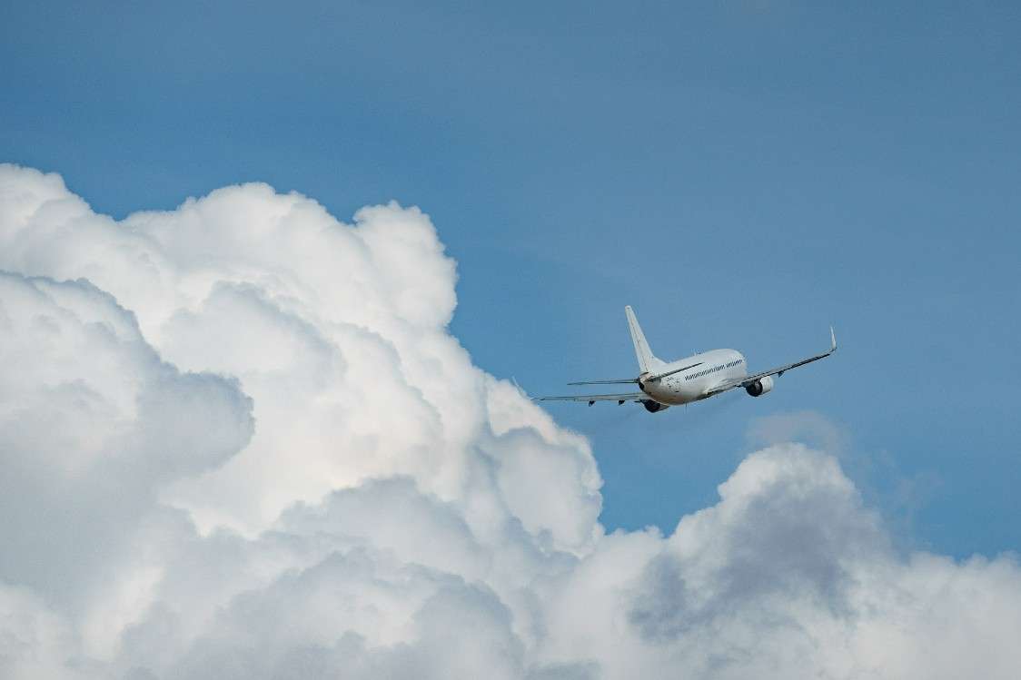 Vá de férias de avião!